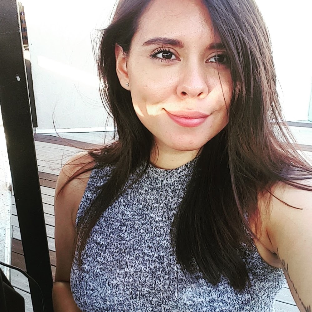 Meet your Posher, Olivia